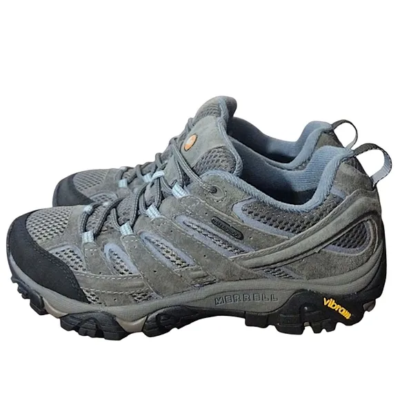 Merrell MOAB 2 Women's Waterproof Hiking Shoes In Granite Color, Size 9, NWOT