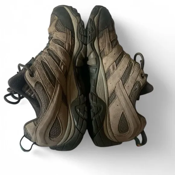 Merrell Moab ll waterproof Hiking Shoes size 10 men