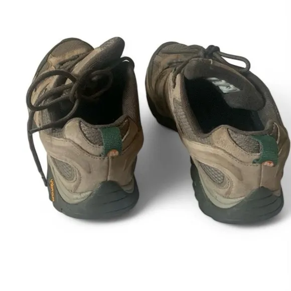 Merrell Moab ll waterproof Hiking Shoes size 10 men