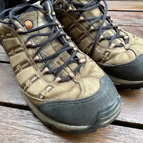 Merrell Outland Hiking Shoes