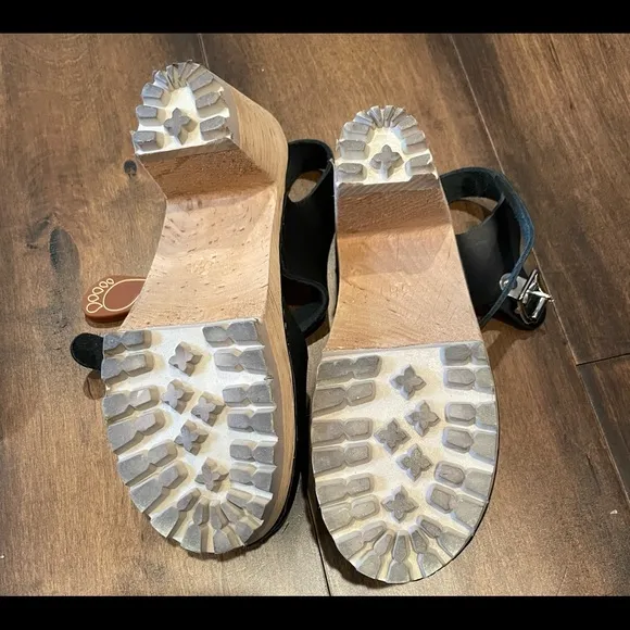 MIA Abba Clogs/Sandals sizez 36 ,37 ,&amp; 38 New