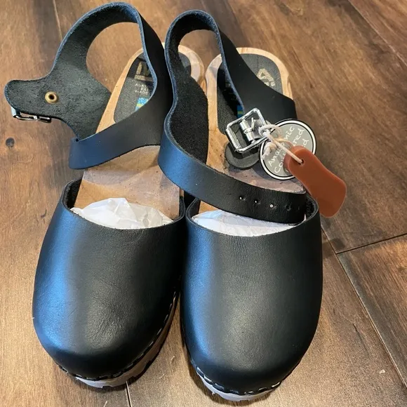 MIA Abba Clogs/Sandals sizez 36 ,37 ,&amp; 38 New