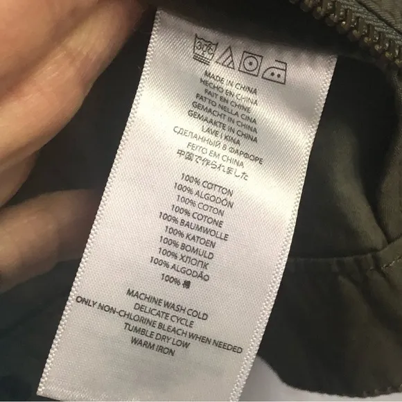 Michael Kors Fashion Utility 4 pocket 100% Cotton Lightweight Full Zip Jacket 4