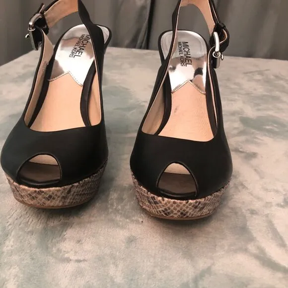 Michael Kors Heels Womens 8.5M Black Leather &amp; Snake Print Peep Toe Platform
