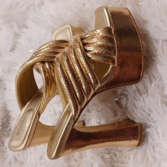 Michael Kors Womens Portia Gold Quilted Leather Platform Sandals Shoes NEW