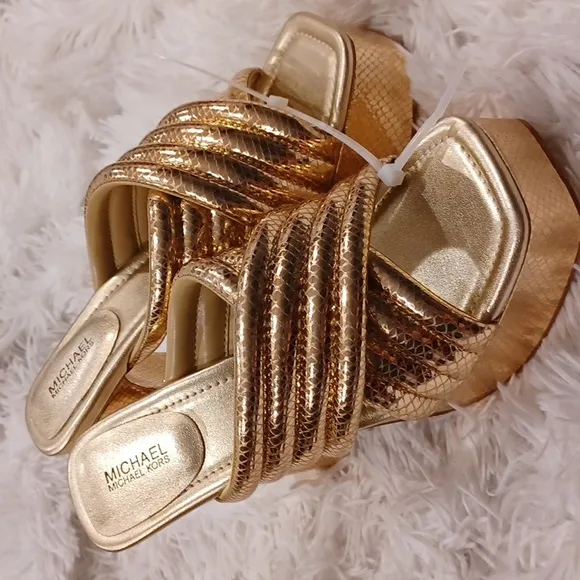 Michael Kors Womens Portia Gold Quilted Leather Platform Sandals Shoes NEW