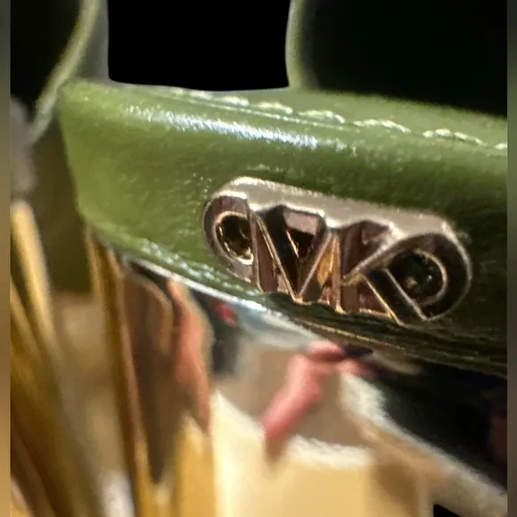 MICHAEL Michael Kors Olive Green Gold Platform Heels Size 6.5M