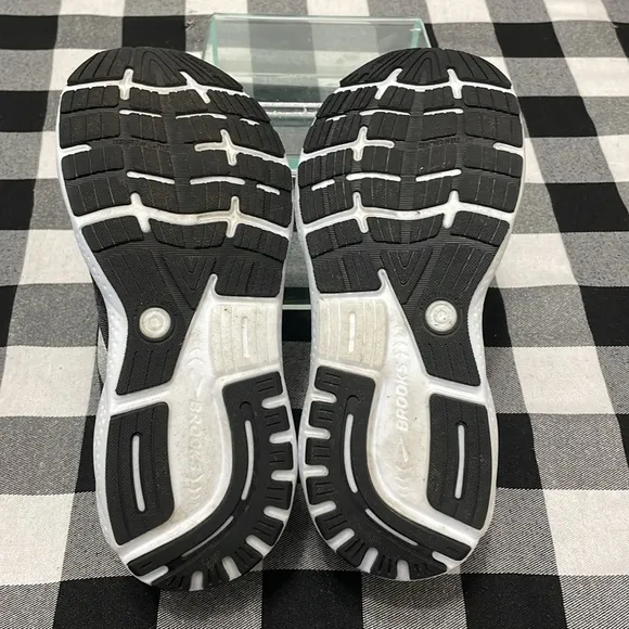 Mint Brooks Ghost 16 Running Shoes Women's 9 Black Gray White Walking Breathable
