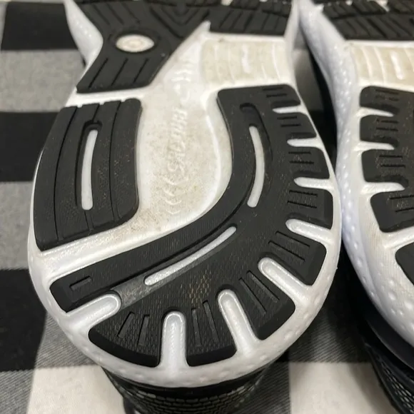 Mint Brooks Ghost 16 Running Shoes Women's 9 Black Gray White Walking Breathable