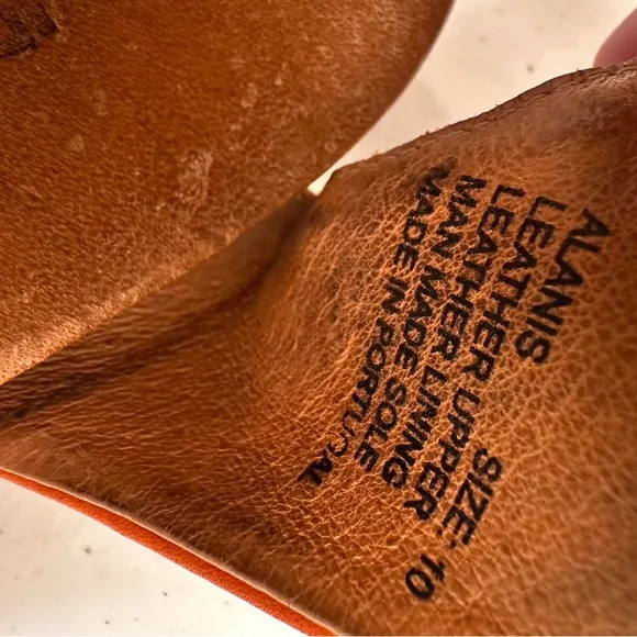 Miz Mooz Alanis Sandals Size 10 Leather Wide Straps Comfy Designer Shoes