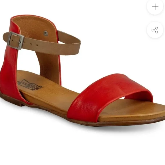 Miz Mooz Alanis Sandals Size 10 Leather Wide Straps Comfy Designer Shoes