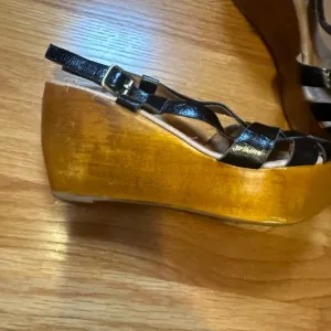 Miz Mooz platform sandals - size 10 in great shape some photos are from Amazon