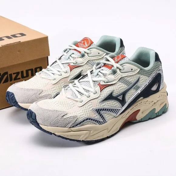 Mizuno Breathable Cushioning Sports Casual Running Shoes