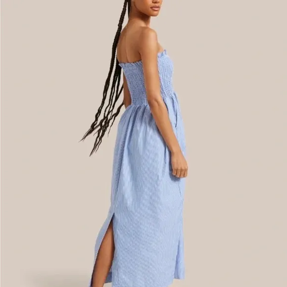 Modern Citizen Domi Smocked Strapless Maxi Dress Size XS Blue Striped