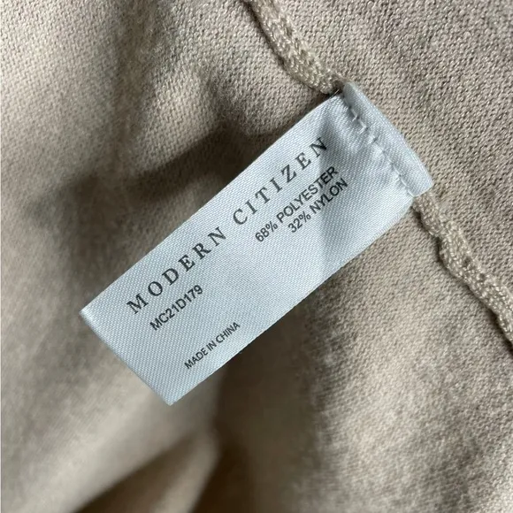 Modern Citizen | Lenese Front-Wrap Midi Dress in Shiitake Small