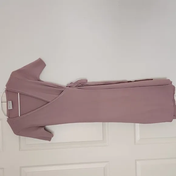 Modern Citizen Short Sleeved Pink Wrap Dress Sz Small