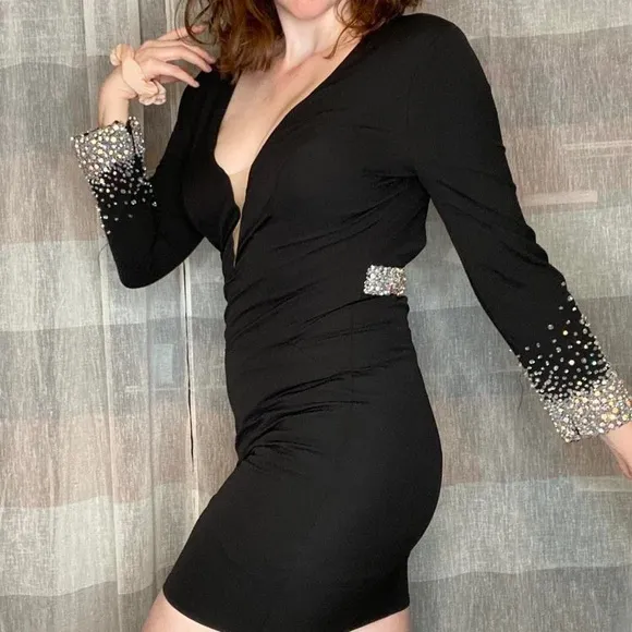 Modern Hannah S Style S 27183 Black Beaded Backless Cocktail Dress, Size 12.
