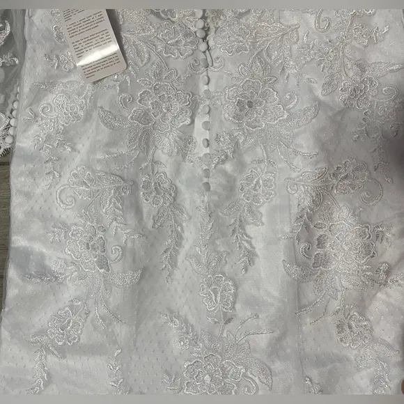 Modern JJ's House Women’s Mermaid Lace White Wedding Dress Size 16 W