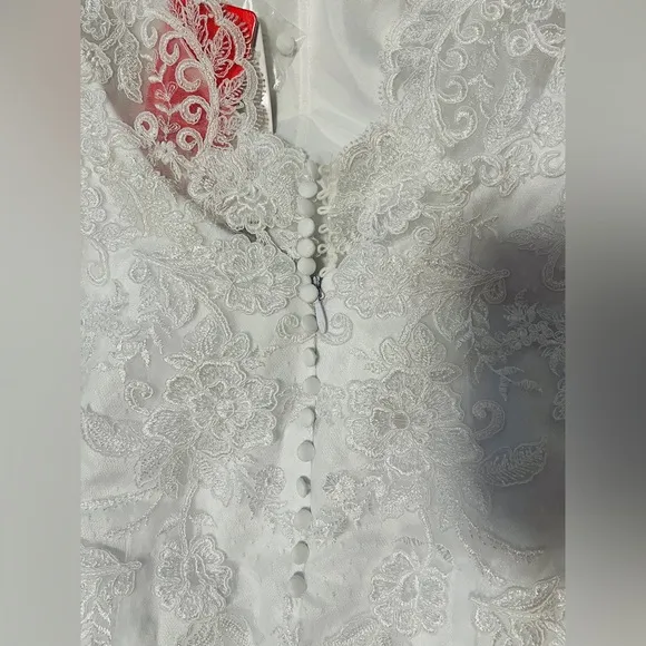 Modern JJ's House Women’s Mermaid Lace White Wedding Dress Size 16 W
