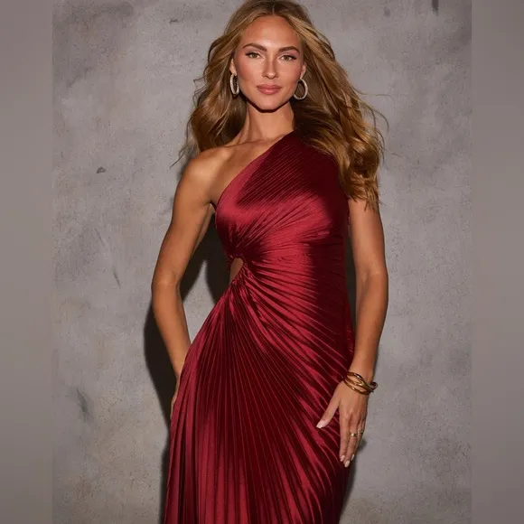 Moon River Modern Day Glam One Shoulder Asymmetrical Maxi Dress