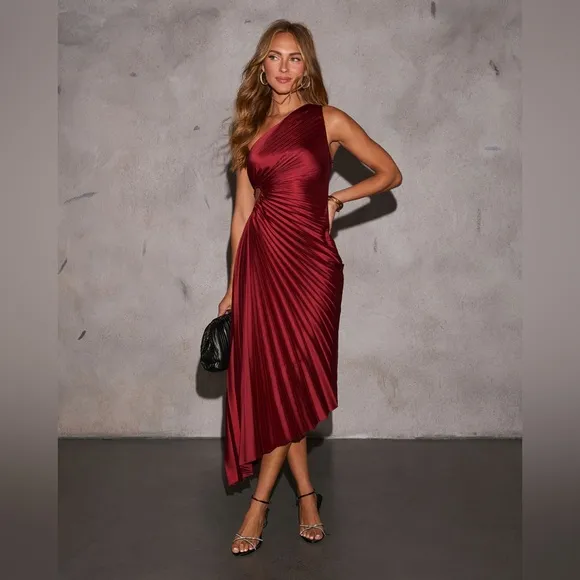 Moon River Modern Day Glam One Shoulder Asymmetrical Maxi Dress