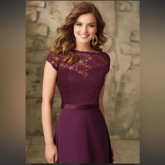 Morilee Madeline Gardner Classic Lace and Chiffon Dress with Bateau Neckline 10