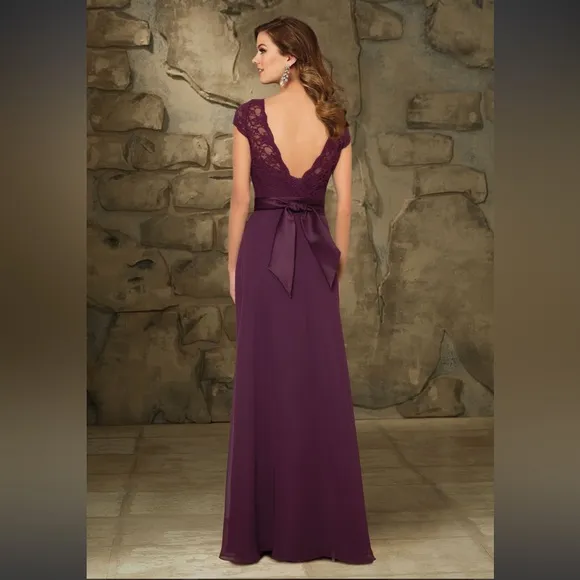 Morilee Madeline Gardner Classic Lace and Chiffon Dress with Bateau Neckline 10
