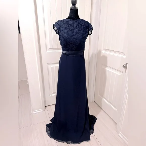 Morilee Madeline Gardner Classic Lace and Chiffon Dress with Bateau Neckline 10