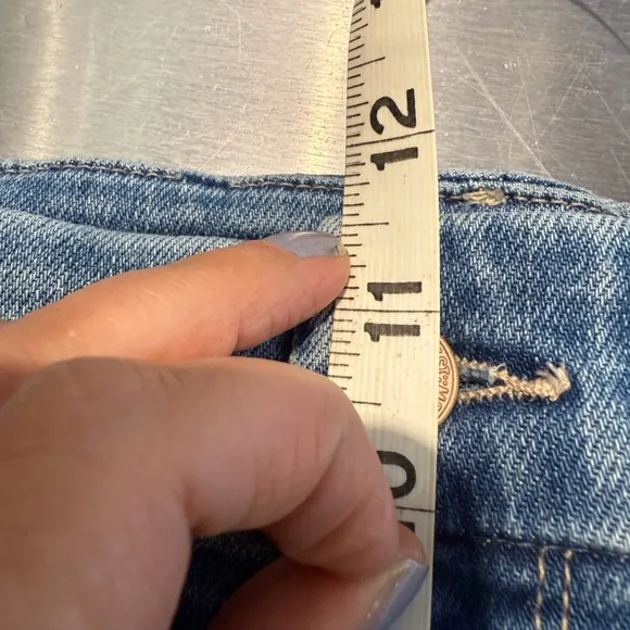 Mother The Roller fray highrise wide leg jeans riding the cliffside size 32
