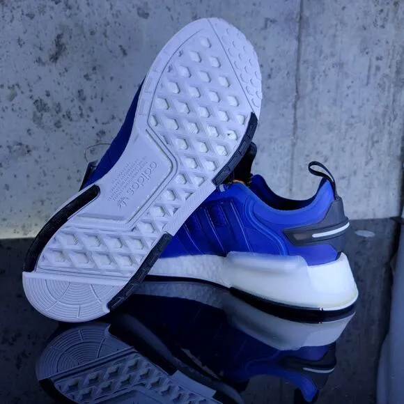 MSRP $150 - Adidas Originals NMD Men's Athletic Shoes Size 10.5 White Blue Black