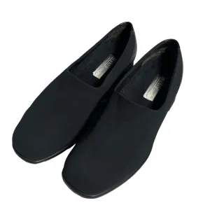 Munro Traveler Black Stretch Fabric size 7.5