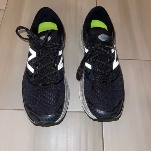 My New Balance comfortable gym used shoes size 10 (black color)