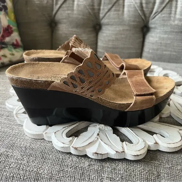 Naot Platform Wedge Sandals Heels Shoes Women’s 8