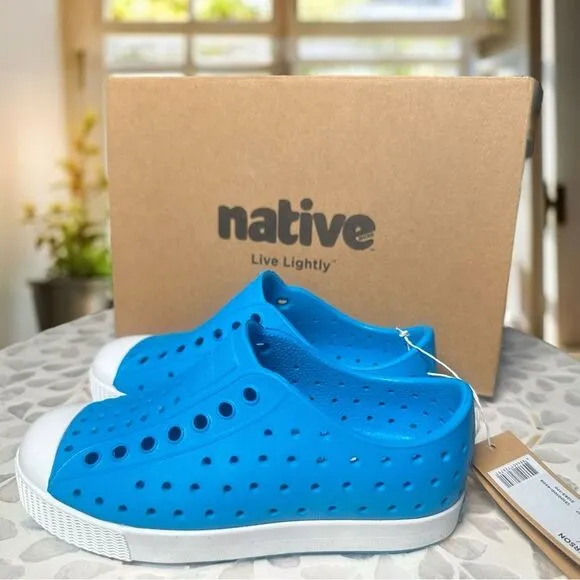 Native Jefferson Shoe Water Shoe Sneaker Vivid Blue Size C10 NEW In Box UNISEX