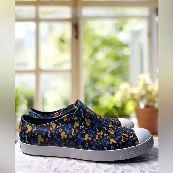 NATIVE SHOES JEFFERSON DISNEY PARKS MICKEY MOUSE WATER SHOES MEN’S 11 WOMENS 12