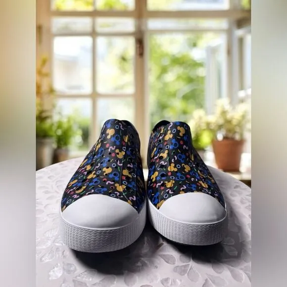 NATIVE SHOES JEFFERSON DISNEY PARKS MICKEY MOUSE WATER SHOES MEN’S 11 WOMENS 12