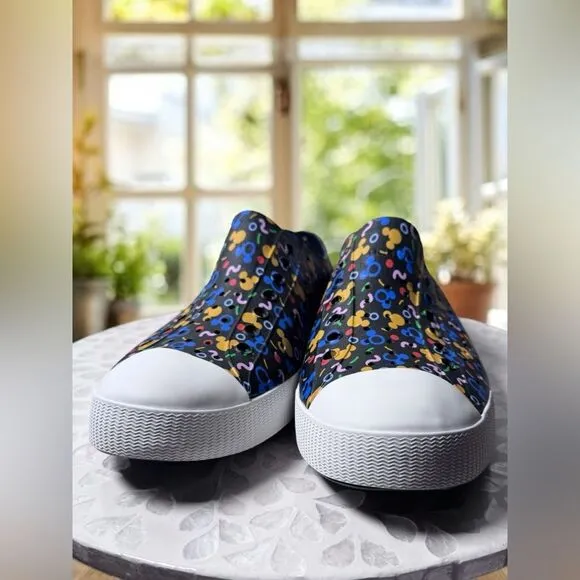 NATIVE SHOES JEFFERSON DISNEY PARKS MICKEY MOUSE WATER SHOES MEN’S 11 WOMENS 12