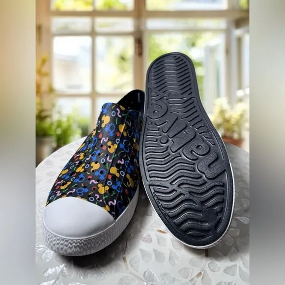 NATIVE SHOES JEFFERSON DISNEY PARKS MICKEY MOUSE WATER SHOES MEN’S 11 WOMENS 12