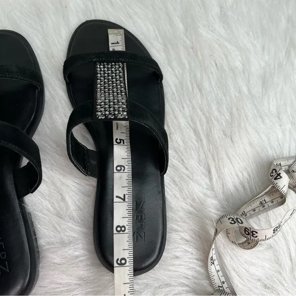 Naturalizer Farica Slide Sandals Embellished Black Size 6.5M