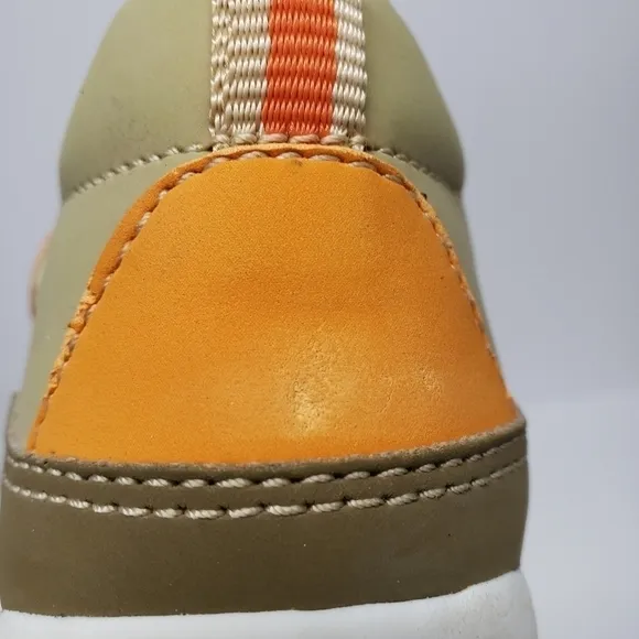 Naturino Closed Toe Sneaker Sandals Shoes Boys Size 27