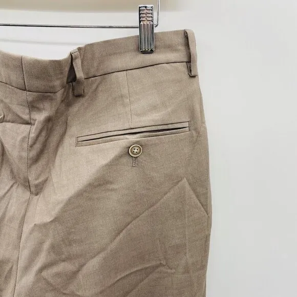 Nautica Mens Size 30W Modern-Fit Bi-Stretch Dress Suit Pants in Brown NF2013
