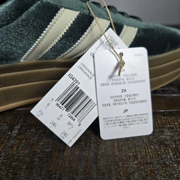 NEW Adidas Gazelle Bold Womens Size 7.5 Platform Sneakers Shoes Green IG4391