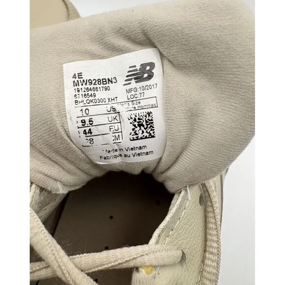 New Balance 928 v3 Men’s Walking Shoes Size 10 2E Beige Leather Lace-Up Sneakers