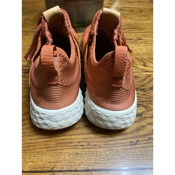 New Balance Fresh Foam Cruz MCRUZOC for Men, Copper Rose/Sea Salt and Gum 9.5