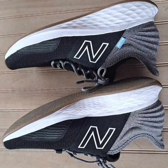 New Balance Fresh Foam ROAV Unisex Shoes/Sneaker Easy to Slip On Lightweight