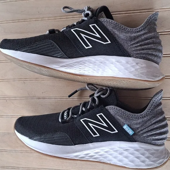 New Balance Fresh Foam ROAV Unisex Shoes/Sneaker Easy to Slip On Lightweight