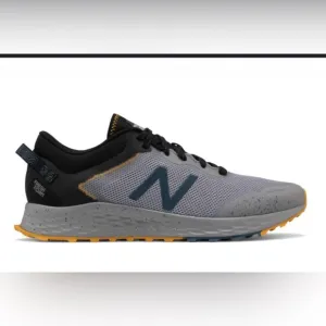 New Balance Gray and Black Athletic Shoes with Breathable Mesh