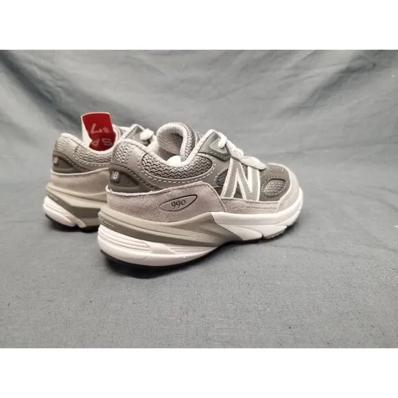 New Balance Toddler's 990 V6 (TD) Sneakers Lace Up Gray Size 6 NEW IN BOX!
