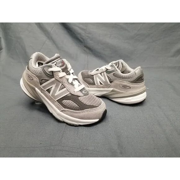 New Balance Toddler's 990 V6 (TD) Sneakers Lace Up Gray Size 6 NEW IN BOX!