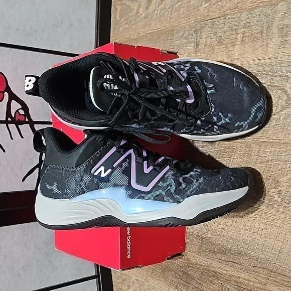 New Balance Two WXY v3 Sneakers Shoes Size 9.5 NWT